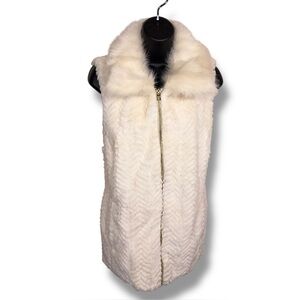 Large Marc New York Ivory Faux Fur Vest Jacket Zip Closure Neutral Luxury Soft